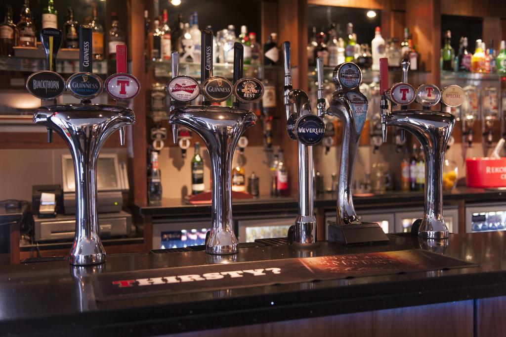 The Fullarton Park Hotel Glasgow Extérieur photo